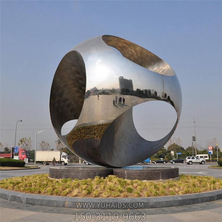 城市廣場(chǎng)不銹鋼拋光大型創(chuàng)意鏤空球景觀(guān)雕塑