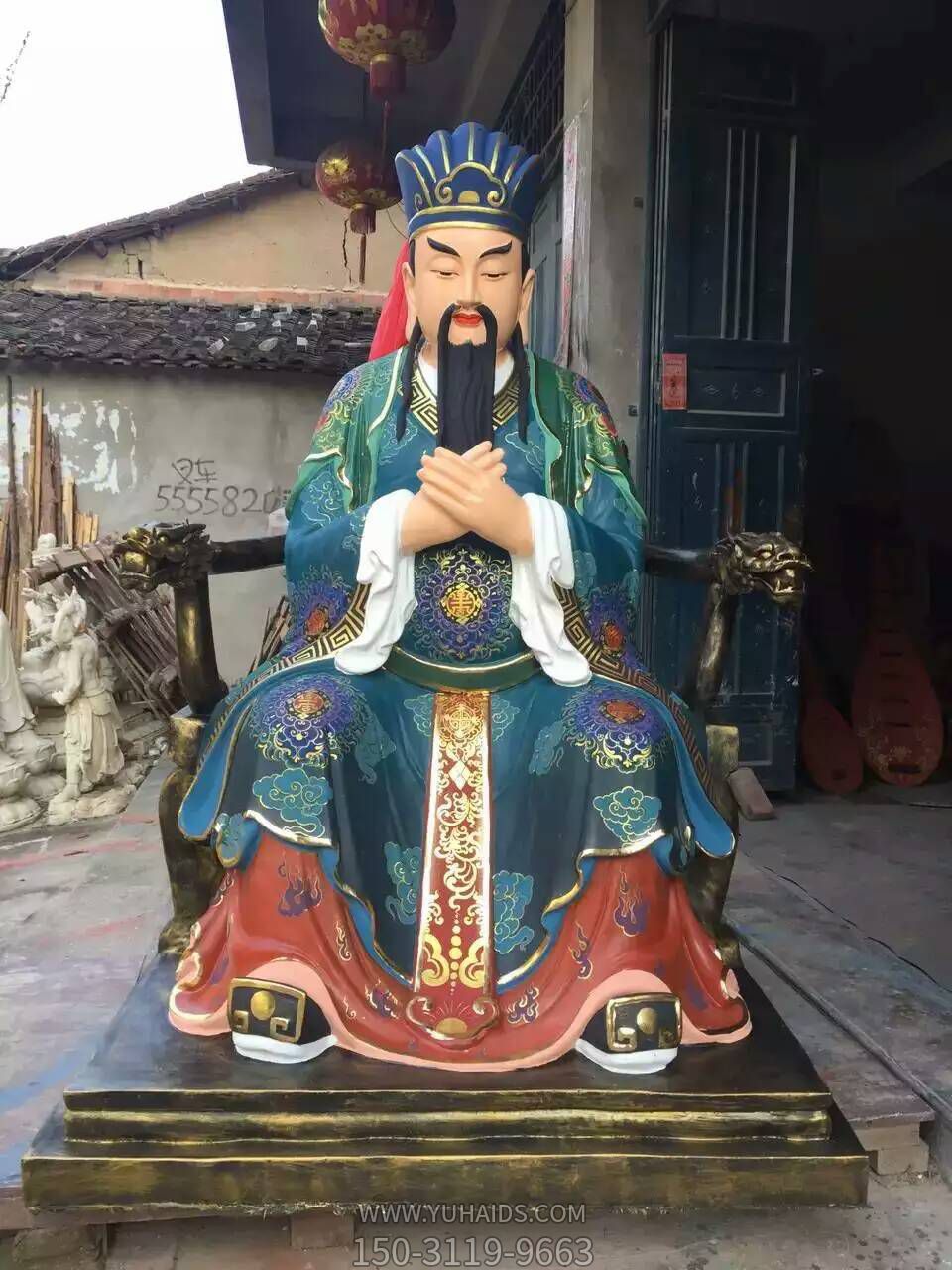 寺廟神佛銅雕彩繪城隍爺?shù)袼?>
                                <h2>寺廟神佛銅雕彩繪城隍爺?shù)袼?參數(shù)說明</h2>
                                                                        <table>
                                      <tr>
                                        <th>產(chǎn)品標題</th>
                                        <td>寺廟神佛銅雕彩繪城隍爺?shù)袼?/td>
                                      </tr>
                                      <tr>
                                        <th>發(fā)布時間</th>
                                        <td>2023-06-07 10:30</td>
                                      </tr>
                                      <tr>
                                        <th>價格</th>
                                        <td><span>電話咨詢</td>
                                      </tr>
                                                                              <tr>
                                          <th>制作材質(zhì)</th>
                                          <td>銅雕</td>
                                        </tr>
                                                                              <tr>
                                          <th>其他</th>
                                          <td>彩繪</td>
                                        </tr>
                                                                          </table>
                                <h2>寺廟神佛銅雕彩繪城隍爺?shù)袼?詳細說明</h2>
                                <p>玉海雕塑是一家綜合性的雕塑公司，擁有多款寺廟神佛銅雕彩繪城隍爺?shù)袼苣Ｐ?，可加工定制多種寺廟神佛銅雕彩繪城隍爺?shù)袼埽С植馁|(zhì)、樣式、風格、尺寸大小等方面的調(diào)整修改定制。我們所加工制作的寺廟神佛銅雕彩繪城隍爺?shù)袼苜|(zhì)優(yōu)價廉，遍布全國多個省市地區(qū)，想要了解更多案例圖片，請電話或微信咨詢。材質(zhì)、大小、樣式等都可以按需定制，還可根據(jù)您提供給的寺廟神佛銅雕彩繪城隍爺?shù)袼軜訄D進行制作！如有相關(guān)需求，歡迎致電（微信同號）：<span>150-3119-9663</span></p>
                                                                <div   class=