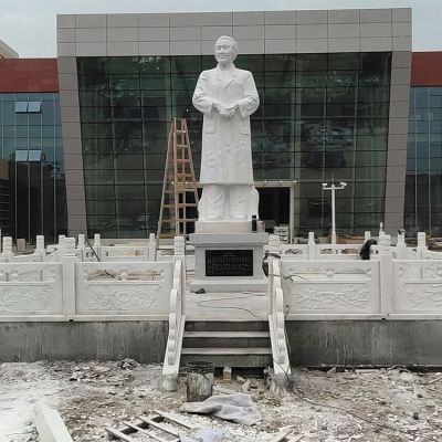校園現(xiàn)代名人景觀(guān)人物雕塑