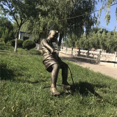 拔河的孩子，玻璃鋼仿銅人物雕塑