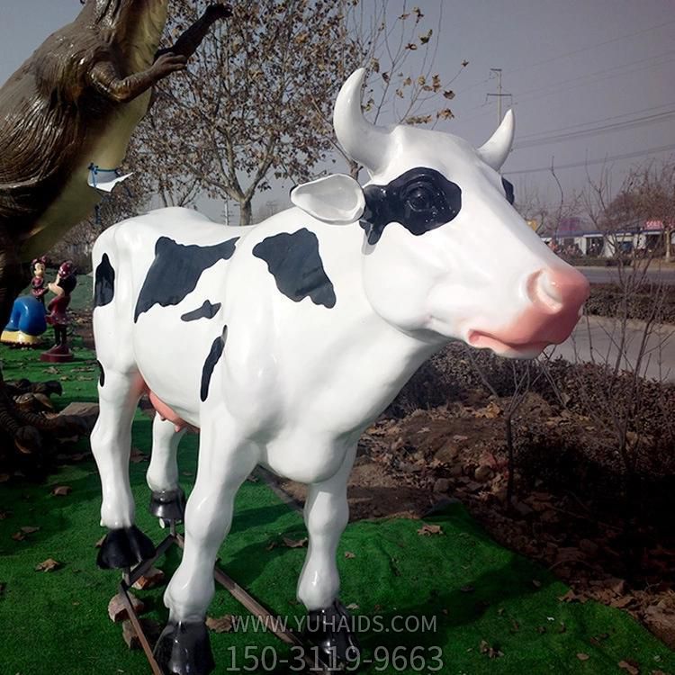 戶外玻璃鋼仿真奶牛動(dòng)物農(nóng)場(chǎng)戶外擺件雕塑