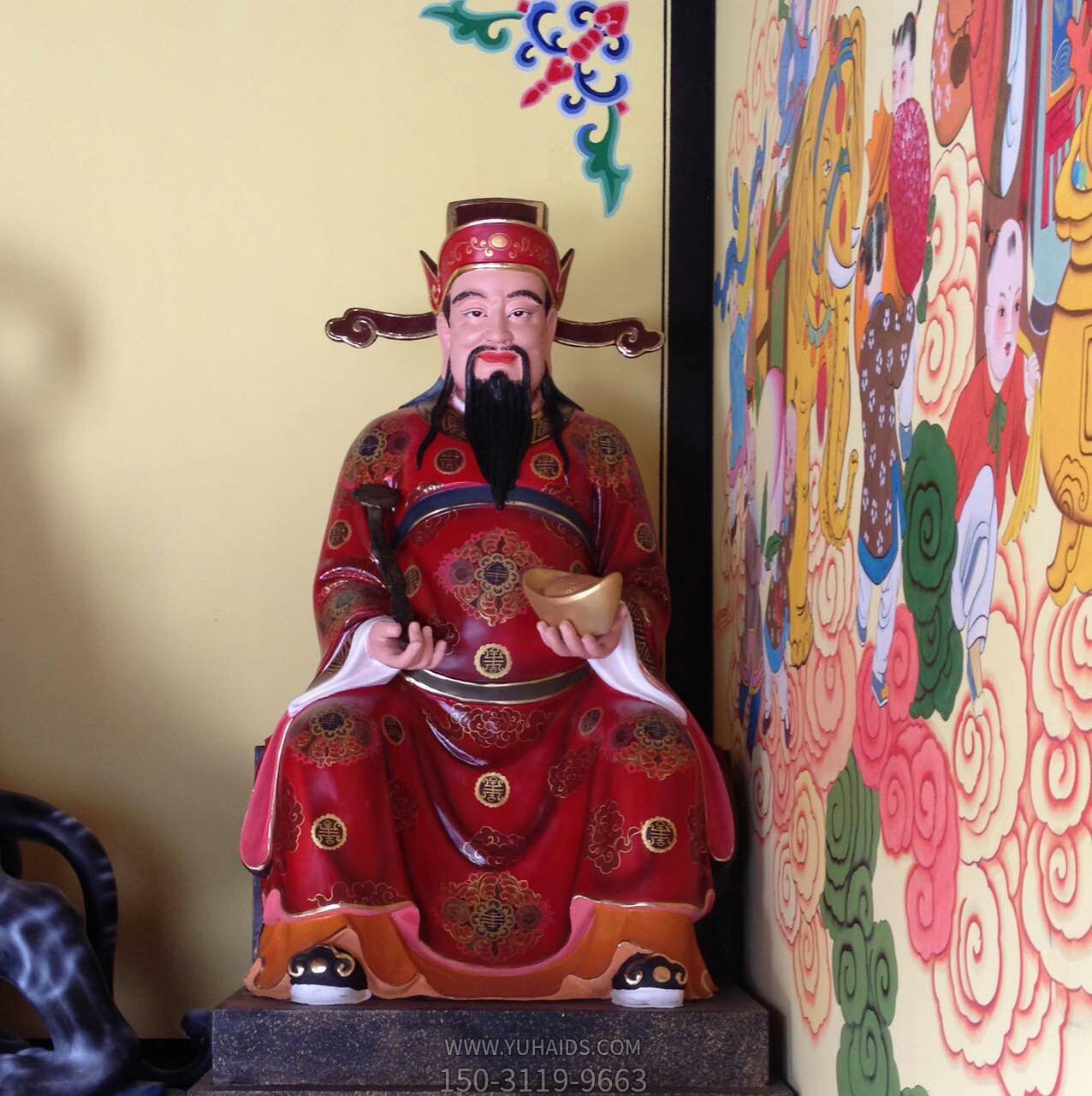 玻璃鋼彩繪寺廟供奉菩薩招財財神爺?shù)袼?>
                                <h2>玻璃鋼彩繪寺廟供奉菩薩招財財神爺?shù)袼?參數(shù)說明</h2>
                                                                        <table>
                                      <tr>
                                        <th>產(chǎn)品標題</th>
                                        <td>玻璃鋼彩繪寺廟供奉菩薩招財財神爺?shù)袼?/td>
                                      </tr>
                                      <tr>
                                        <th>發(fā)布時間</th>
                                        <td>2023-06-07 15:32</td>
                                      </tr>
                                      <tr>
                                        <th>價格</th>
                                        <td><span>電話咨詢</td>
                                      </tr>
                                                                              <tr>
                                          <th>制作材質(zhì)</th>
                                          <td>玻璃鋼</td>
                                        </tr>
                                                                              <tr>
                                          <th>其他</th>
                                          <td>彩繪</td>
                                        </tr>
                                                                          </table>
                                <h2>玻璃鋼彩繪寺廟供奉菩薩招財財神爺?shù)袼?詳細說明</h2>
                                <p>玉海雕塑是一家綜合性的雕塑公司，擁有多款玻璃鋼彩繪寺廟供奉菩薩招財財神爺?shù)袼苣Ｐ?，可加工定制多種玻璃鋼彩繪寺廟供奉菩薩招財財神爺?shù)袼?，支持材質(zhì)、樣式、風格、尺寸大小等方面的調(diào)整修改定制。我們所加工制作的玻璃鋼彩繪寺廟供奉菩薩招財財神爺?shù)袼苜|(zhì)優(yōu)價廉，遍布全國多個省市地區(qū)，想要了解更多案例圖片，請電話或微信咨詢。材質(zhì)、大小、樣式等都可以按需定制，還可根據(jù)您提供給的玻璃鋼彩繪寺廟供奉菩薩招財財神爺?shù)袼軜訄D進行制作！如有相關(guān)需求，歡迎致電（微信同號）：<span>150-3119-9663</span></p>
                                                                <div   class=