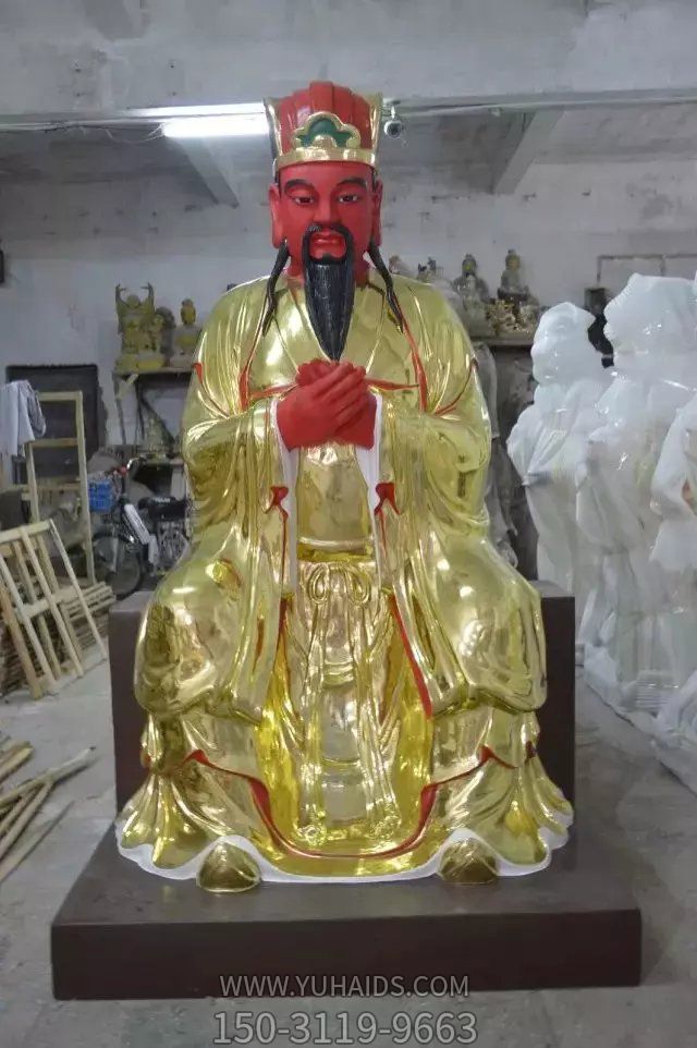 玻璃鋼寺廟供奉神佛城隍爺?shù)袼?>
                                <h2>玻璃鋼寺廟供奉神佛城隍爺?shù)袼?參數(shù)說(shuō)明</h2>
                                                                        <table>
                                      <tr>
                                        <th>產(chǎn)品標(biāo)題</th>
                                        <td>玻璃鋼寺廟供奉神佛城隍爺?shù)袼?/td>
                                      </tr>
                                      <tr>
                                        <th>發(fā)布時(shí)間</th>
                                        <td>2023-06-07 15:34</td>
                                      </tr>
                                      <tr>
                                        <th>價(jià)格</th>
                                        <td><span>電話咨詢</td>
                                      </tr>
                                                                              <tr>
                                          <th>制作材質(zhì)</th>
                                          <td>玻璃鋼</td>
                                        </tr>
                                                                          </table>
                                <h2>玻璃鋼寺廟供奉神佛城隍爺?shù)袼?詳細(xì)說(shuō)明</h2>
                                <p>玉海雕塑是一家綜合性的雕塑公司，擁有多款玻璃鋼寺廟供奉神佛城隍爺?shù)袼苣Ｐ?，可加工定制多種玻璃鋼寺廟供奉神佛城隍爺?shù)袼?，支持材質(zhì)、樣式、風(fēng)格、尺寸大小等方面的調(diào)整修改定制。我們所加工制作的玻璃鋼寺廟供奉神佛城隍爺?shù)袼苜|(zhì)優(yōu)價(jià)廉，遍布全國(guó)多個(gè)省市地區(qū)，想要了解更多案例圖片，請(qǐng)電話或微信咨詢。材質(zhì)、大小、樣式等都可以按需定制，還可根據(jù)您提供給的玻璃鋼寺廟供奉神佛城隍爺?shù)袼軜訄D進(jìn)行制作！如有相關(guān)需求，歡迎致電（微信同號(hào)）：<span>150-3119-9663</span></p>
                                                                <div   class=