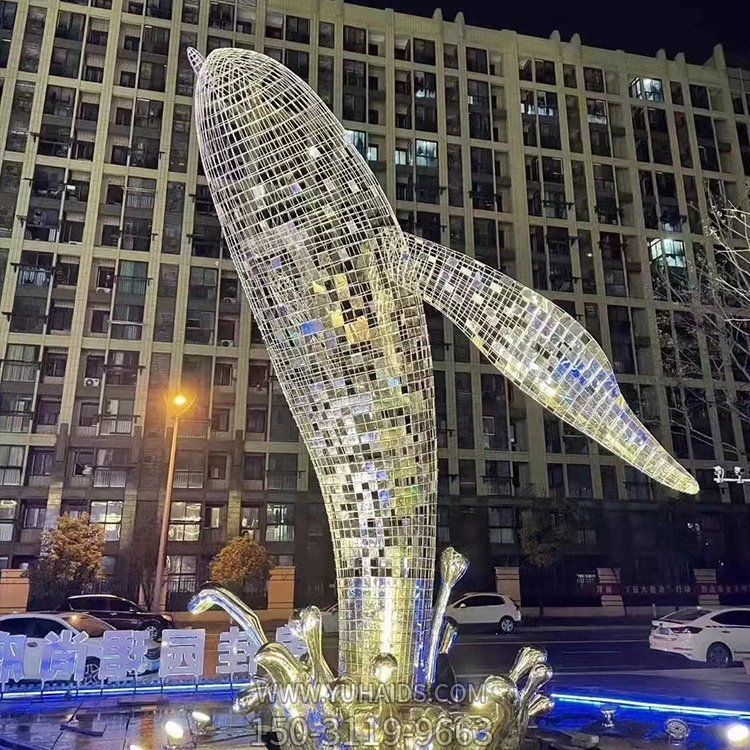 不銹鋼鯨魚，大型鐵藝鏤空網(wǎng)格鯨魚水景裝飾景觀雕塑