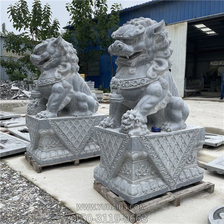 青石大獅子，2米5高大門鎮(zhèn)宅石雕獅子雕塑