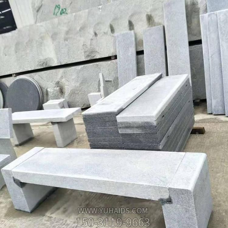 小區(qū)公園戶(hù)外擺放花崗巖雕刻休閑長(zhǎng)形石凳雕塑