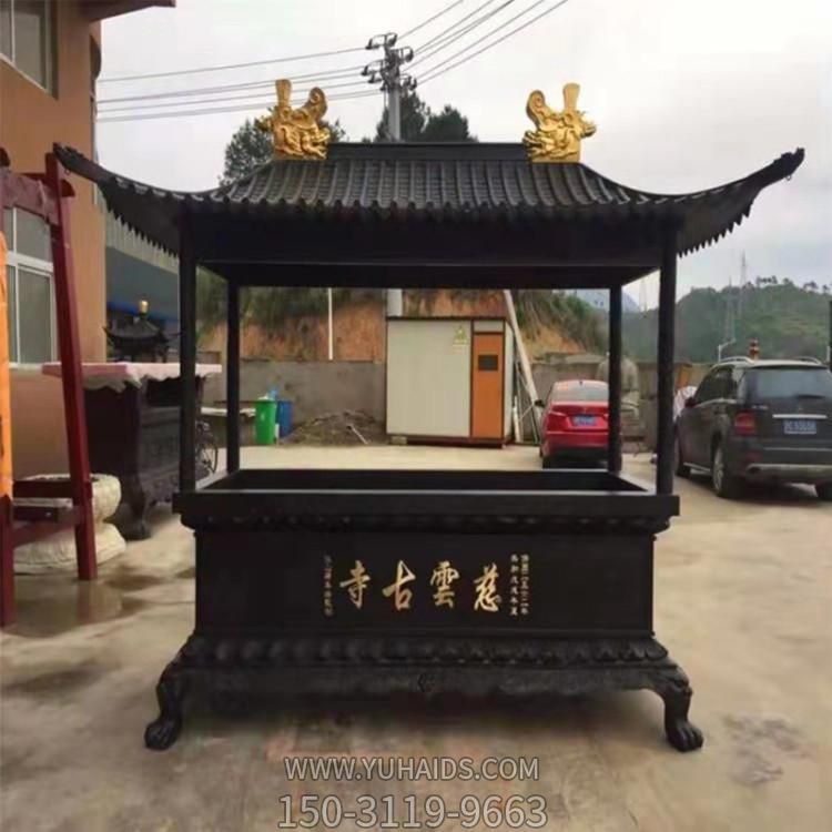 銅雕焚香爐，寺廟帶頂方形香爐雕塑