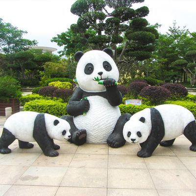 玻璃鋼仿真熊貓，尺寸大小，樣色樣式都可定制