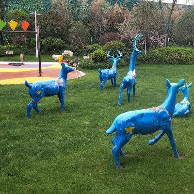 梅花鹿，公園草坪裝飾動物擺件