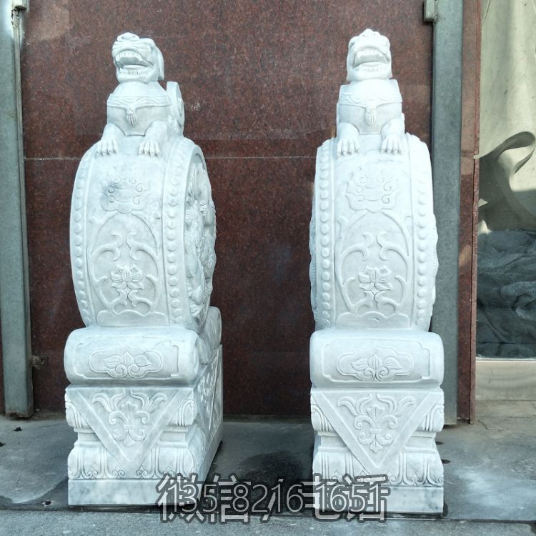 漢白玉獅子抱鼓石門(mén)墩